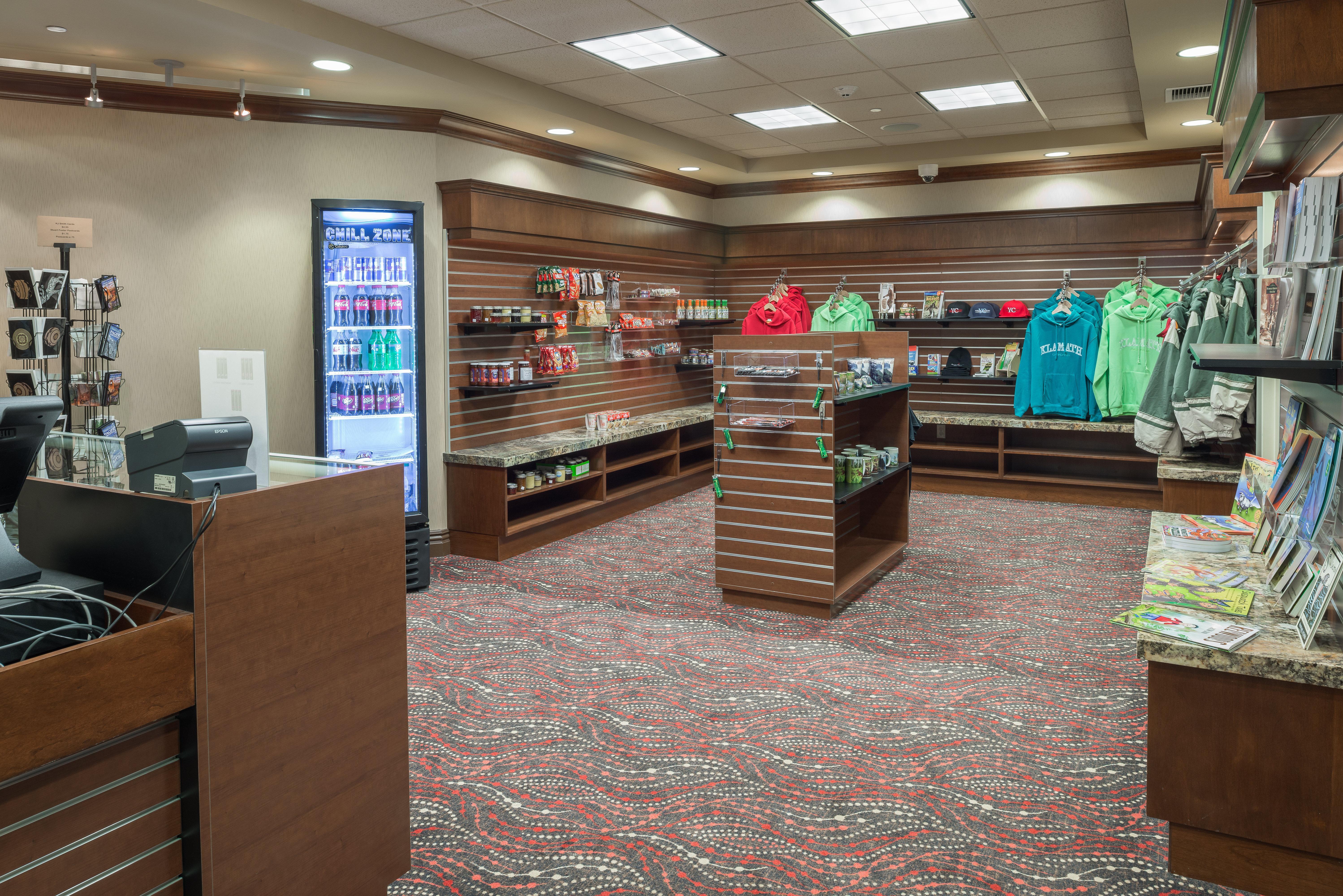 Holiday Inn Express Redwood National Park By Ihg Klamath Exterior photo