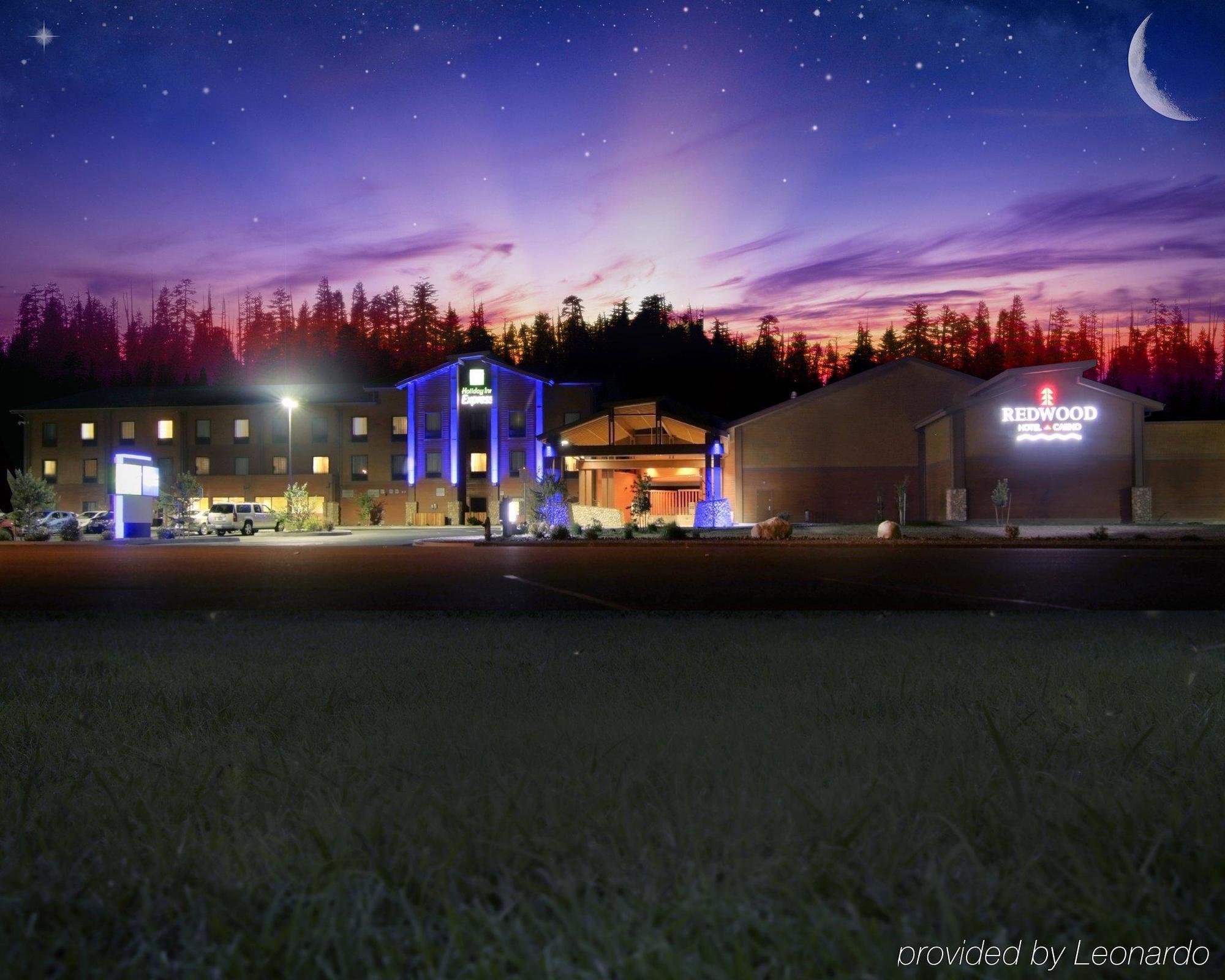 Holiday Inn Express Redwood National Park By Ihg Klamath Exterior photo